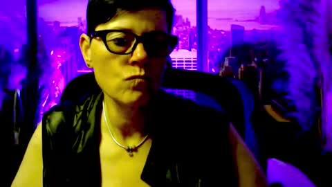 Snapshot of mollysun chatting on 8, 6, 2026 MollySun Nina Randmann online show from 8, 6, 2026
