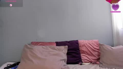 Molly online show from 9, 10, 2025