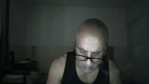 moment71200 online show from 20, 11, 2025