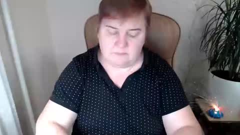 Mommy99X online show from 6, 1, 2025