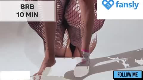 Mommy online show from 10, 3, 2025