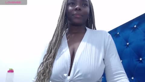  DINAH  online show from 21, 9, 2025