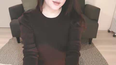 Momo online show from 6, 2, 2025