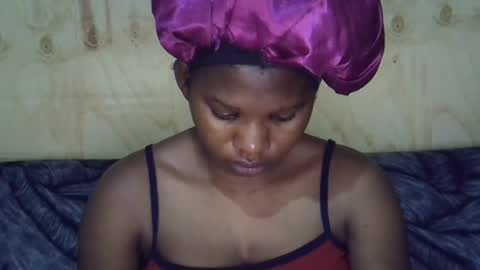momsdoll online show from 20, 7, 2026