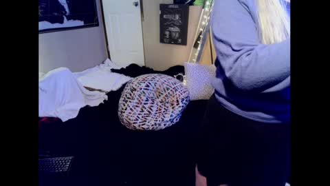 Monica online show from 3, 1, 2025