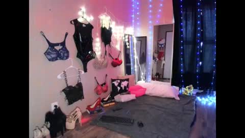 Monica online show from 30, 6, 2026