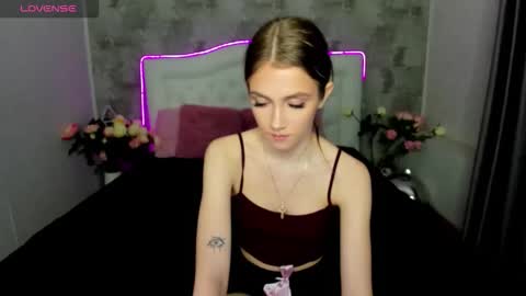 MonicaGold online show from 3, 11, 2025