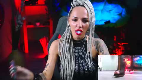 Monika online show from 18, 2, 2025