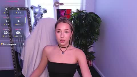 Monica online show from 8, 10, 2025