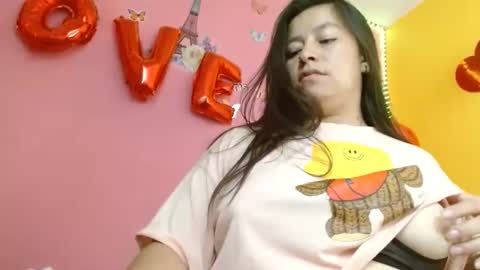 monickhot303av online show from 18, 2, 2025