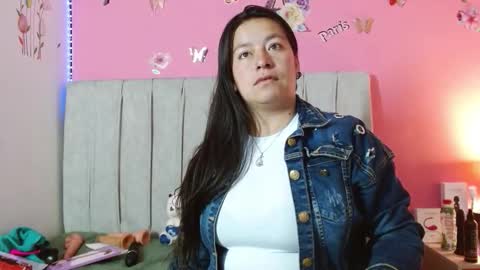 monickhot303av online show from 17, 9, 2025