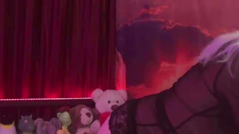 Monika    online show from 7, 12, 2024