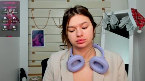 Monika online show from 17, 1, 2025