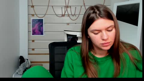 Monika online show from 29, 1, 2025