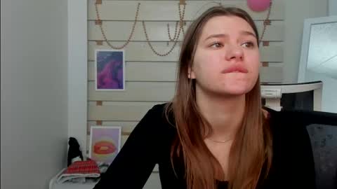 Monika online show from 23, 2, 2025