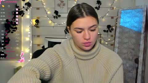 Monika online show from 27, 10, 2025