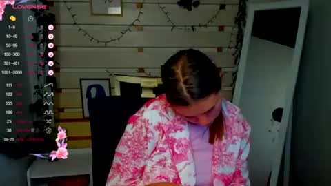 Snapshot of monika_youu chatting on 28, 7, 2026 Monika online show from 28, 7, 2026