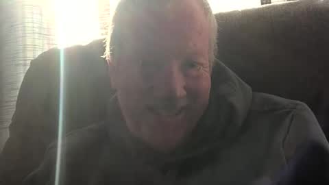 Monkee Dance online show from 25, 11, 2025