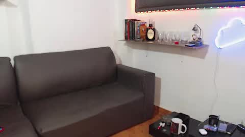 Snapshot of monkey_uchiha77 chatting on 11, 2, 2025 simon dice online show from 11, 2, 2025