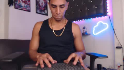 Snapshot of monkey_uchiha77 chatting on 7, 3, 2025 simon dice online show from 7, 3, 2025