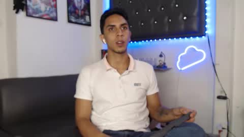 Snapshot of monkey_uchiha77 chatting on 10, 3, 2025 simon dice online show from 10, 3, 2025