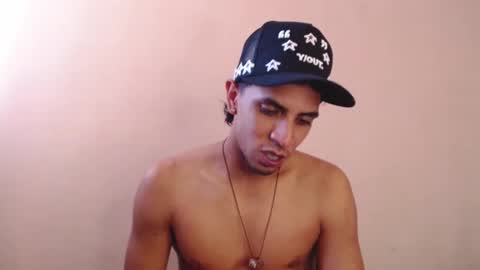 Snapshot of monkey_uchiha77 chatting on 18, 10, 2025 simon dice online show from 18, 10, 2025