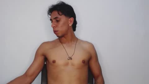 Snapshot of monkey_uchiha77 chatting on 31, 10, 2025 simon dice online show from 31, 10, 2025