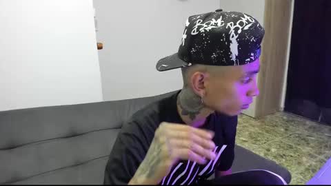 monkeyd_66 online show from 12, 12, 2024