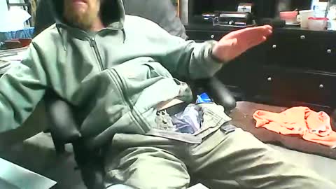 Snapshot of monkeypants0 chatting on 12, 11, 2025 monkeypants0 online show from 12, 11, 2025