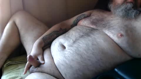 Snapshot of monkeyt27 chatting on 12, 11, 2025 monkeyt27 online show from 12, 11, 2025