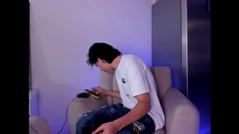 Snapshot of monky_0002 chatting on 28, 2, 2026 monky_0002 online show from 28, 2, 2026