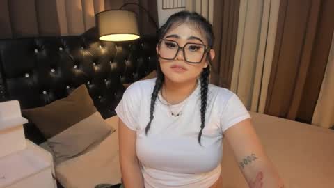 Snapshot of monstrouscockdivaontop chatting on 1, 2, 2025 Ruthie online show from 1, 2, 2025