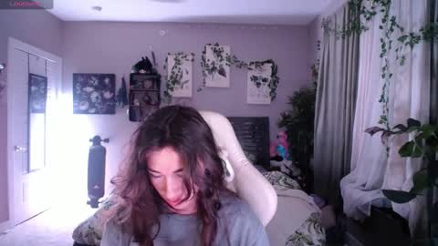 Lydia Mooney online show from 11, 1, 2025