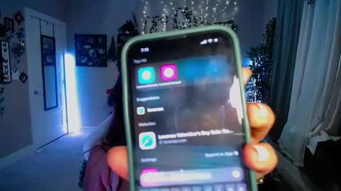 Lydia Mooney online show from 18, 2, 2025