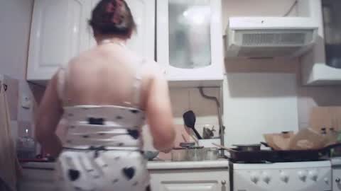 moodiemira online show from 20, 9, 2025