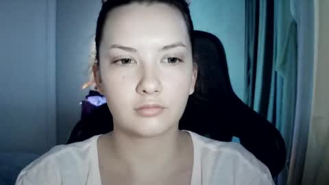 moodiemira online show from 6, 6, 2026