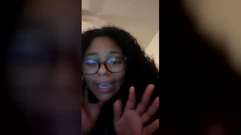Snapshot of moon_264 chatting on 11, 5, 2026 moon_264 online show from 11, 5, 2026