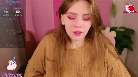 Snapshot of moon__bunny chatting on 6, 2, 2026 Moon Bunny online show from 6, 2, 2026