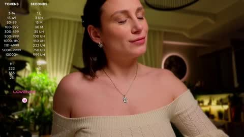 Luna  online show from 28, 1, 2025