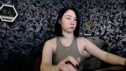 Snapshot of moon_foxy_ chatting on 29, 4, 2026 Diana online show from 29, 4, 2026