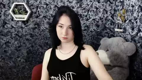 Snapshot of moon_foxy_ chatting on 9, 5, 2026 Diana online show from 9, 5, 2026