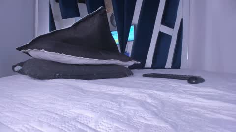 Luna  online show from 10, 3, 2025