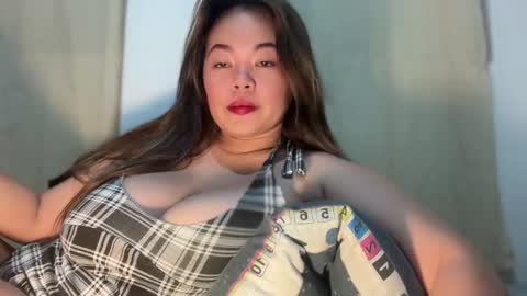 moona_luna21 online show from 16, 12, 2025