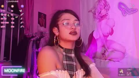 Snapshot of moonfiredance chatting on 11, 10, 2025 Nicky online show from 11, 10, 2025