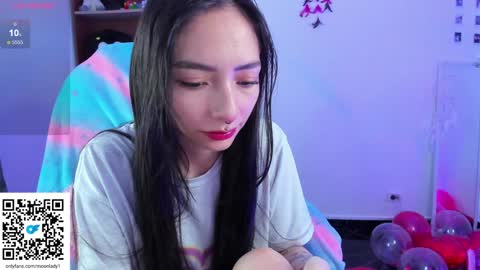 MOON  online show from 4, 2, 2025