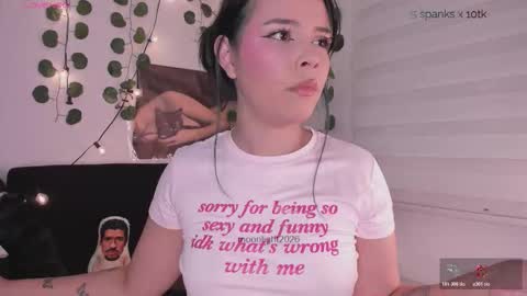 Snapshot of moonliight__ chatting on 9, 2, 2026 moonliight__ online show from 9, 2, 2026