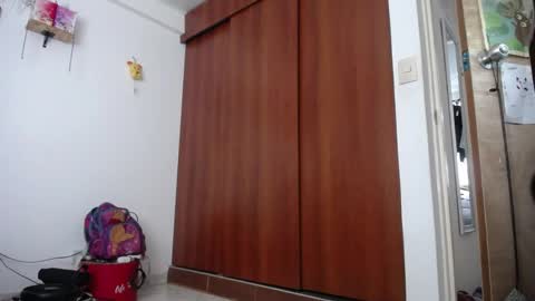 moonlunita online show from 13, 4, 2026