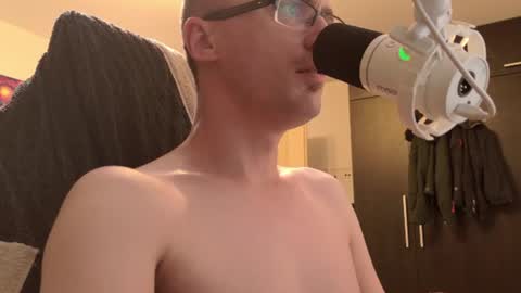 Snapshot of moonsire chatting on 13, 7, 2026 Moonsire online show from 13, 7, 2026