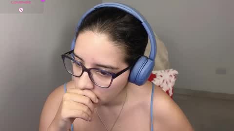 Moon Woman online show from 4, 12, 2025