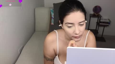 Moon Woman online show from 7, 2, 2026